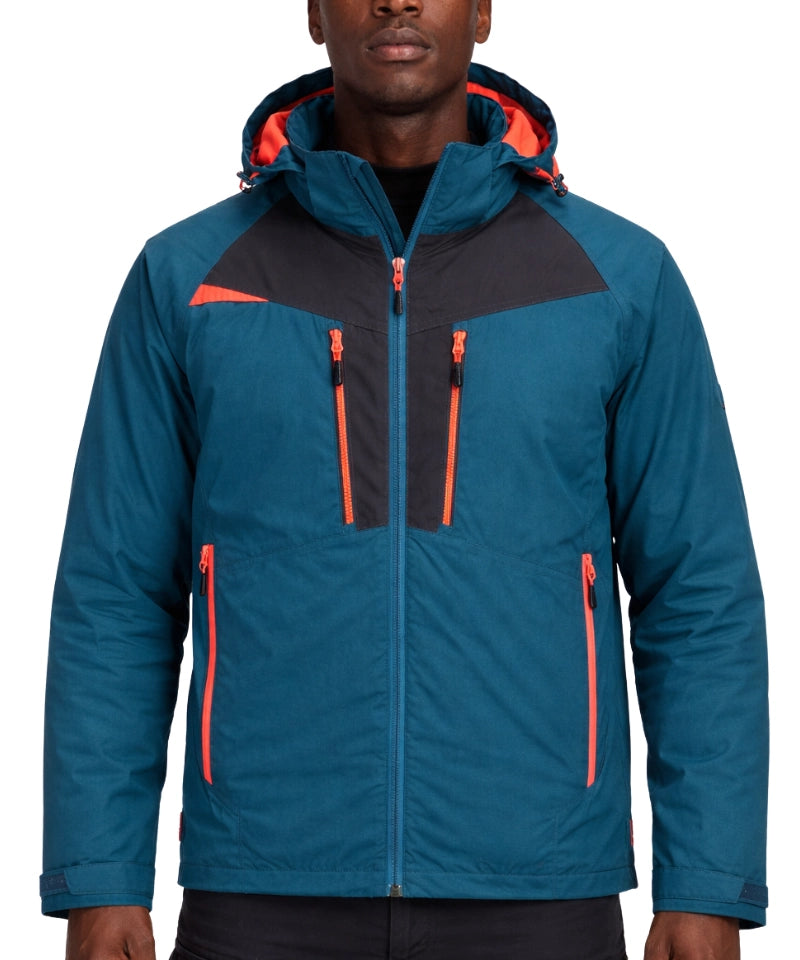 Winterjas Portwest DX460 aan foto model